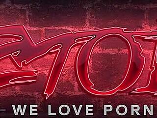 Are Britney And Elsa Horny For Each Other's Pussy?