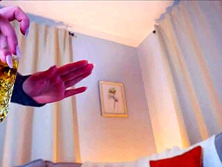 this curvy milf is something extra on webcam cosplay