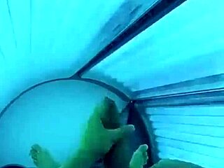 Handjob and cumshot just for my wildest fans, Chris Diamond?