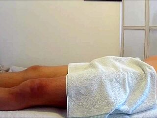 Full pampering at authentic Asian massage spot