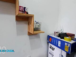 Wanna see this Latina babe take it deep inside?