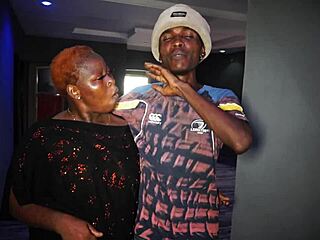 哇，和老朋友性爱大屌插屄肛！