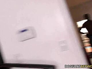 Riley Star Cheats With Huge Black Cock In Interracial Hardcore