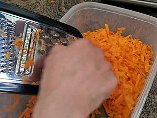 Fim de semana só com as gostosas - Polly Petrova, Candy Crush Brasil, Rachell Miranda, Higor Negrao, Big Bambu.