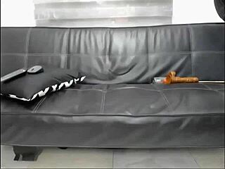 busty mature latina babe shaking her ass on webcam 😘