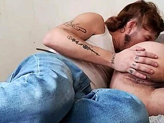 Colombian gay man fucks his mexican boyfriend passionately