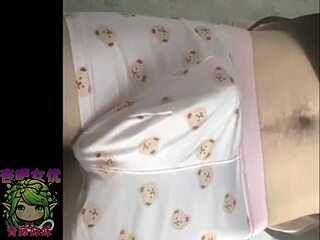 During nap, little slut gets horny and sucks cock 😈