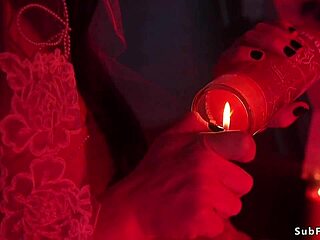 MILF gelin DP grup seksinde