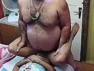 young babe with tight ass lets old man fuck deep in garage 😍