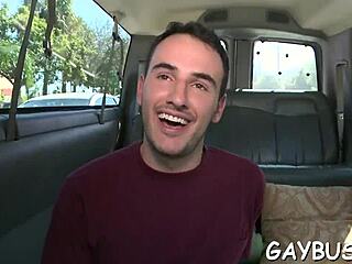 Guy gives satisfying bareback blowjob to gay partner