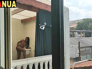 Se meu vizinho soubesse o que acontece quando ele sai de casa para trabalhar?