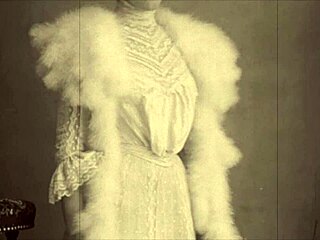 i love these vintage erotic drawings from old times