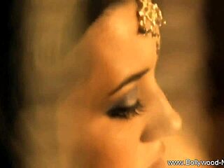 Hey, watch this seductive Indian milf dancer strip and tease!