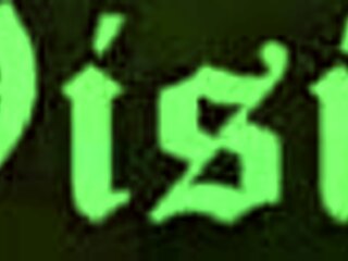 Жена с анальным трахом в безрезинном тройничке с огромными хуями