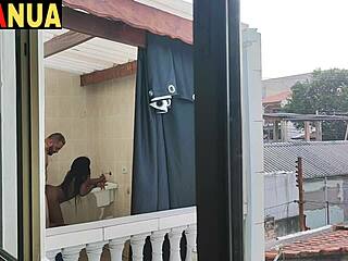 Se meu vizinho soubesse o que acontece quando ele sai de casa para trabalhar?