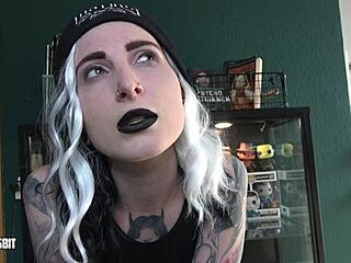 Exhibitionism Challenge With Lou Nesbit And Lia Louise