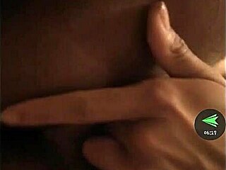 Morena de fuego se masturba para mí 😍