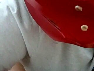 chamei amiga da minha mulher pra mamar gostoso, damn