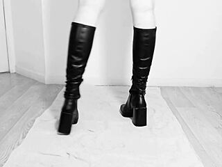 i'm a young gay guy fisting myself to orgasm in boots