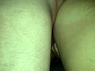 Milf gets deep pussy creampie in narrative