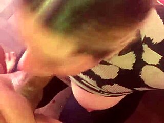 Que rica chupada, me encanta babosiarla toda