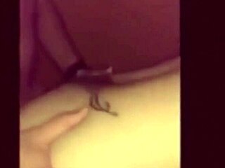 رجلين بريطانيين حارين يدقون عاهرة بولندية ساخنة في إنجلترا