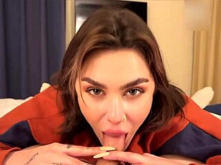 POV жёстко трахает подругу лучшего друга