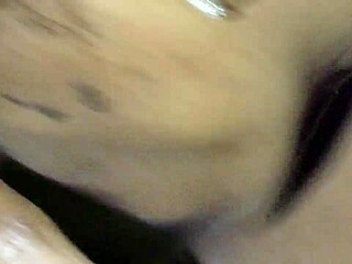 Sloppy ebony sucks BBC in car