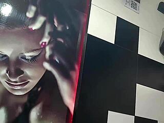 safada da novela fica de 4 e toma rola monster!