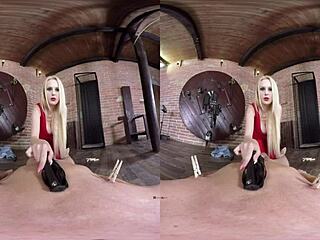 Hot bdsm in virtual reality spanking fun