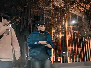 um mano da gang é fodido pelo seu melhor amigo