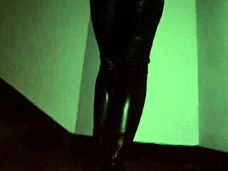 latex diva goddess in femdom anime hentai scene 😈