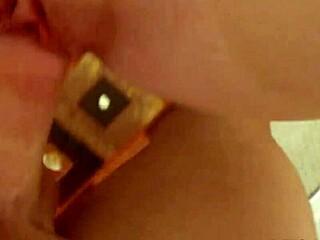 Cassy Lynn shows perfect body in casual scene