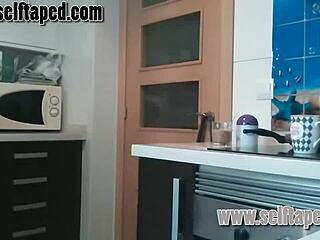 amateur couple fucks in hot kitchen sex tape