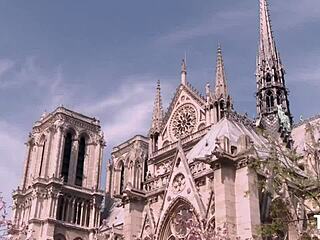 Tina Kay 承受硬核群交多根鸡巴