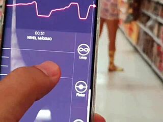 Martinasmith, awak pancut liar di mall?