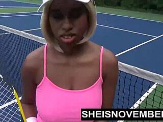 我看着MsNovember被大鸡巴颜射