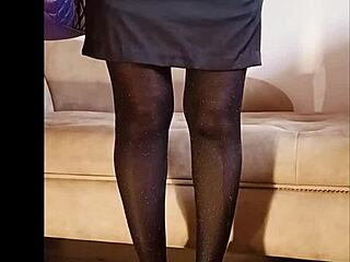 shiny pantyhose get soaked in pee during a solo fetish session. it's raw and unfiltered!