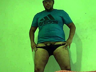 Big Latino Dick Shakes It for Horny Milfs with Intense Emotions