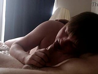 Заварен син и заварен баща правят домашно гей порно