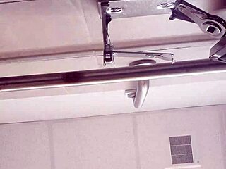 热辣特写肛交玩法用大假阳具！