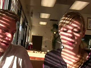 White teen banged by two guys outdoors, so crazy! 😱