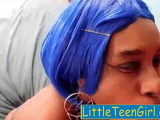 Wütender Stiefvater zwingt Teen zu rauem Deepthroat.