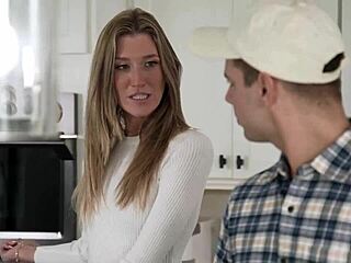 Riding handyman for cum thanks 😈