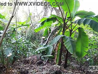 Fodendo no mato, a raw adventure in the wild outdoors