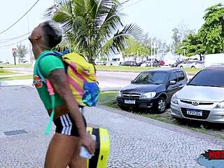 Vim pro rio dar meu cu guloso