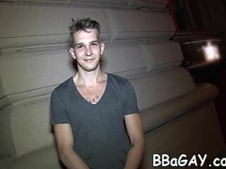 i share my free gay porn fotos