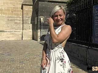 Wow! Kim, pulpy milf, gets her ass slammed!