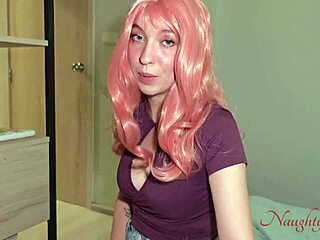 Chicks wild about pecker 😍