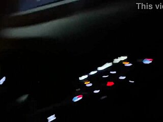 Idegen ajánlott kocsi szopást pénzért, elfogadtam és lenyeltem az egészet